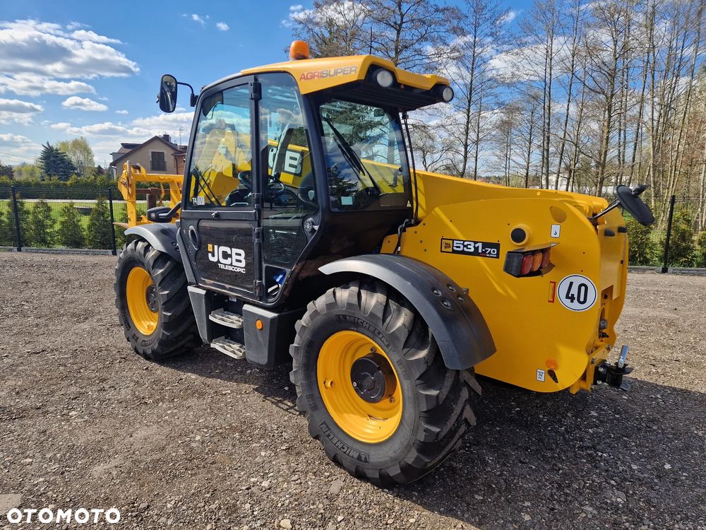 JCB 531-70 AGRI SUPER - 17