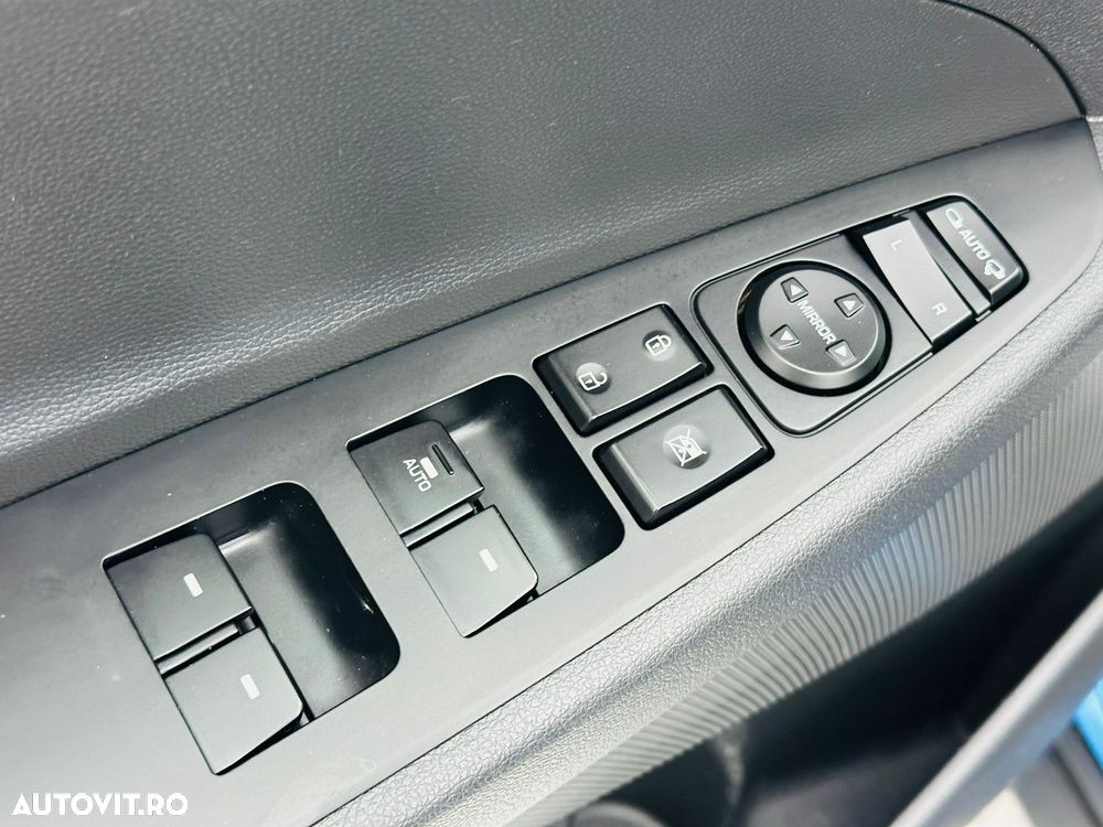 Hyundai Tucson blue 1.7 CRDi 2WD Passion Plus - 13