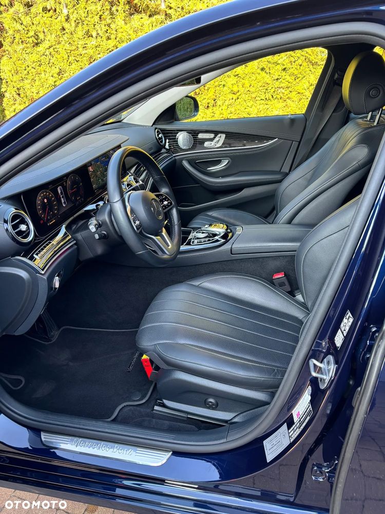 Mercedes-Benz Klasa E 400 d 4-Matic 9G-TRONIC - 6