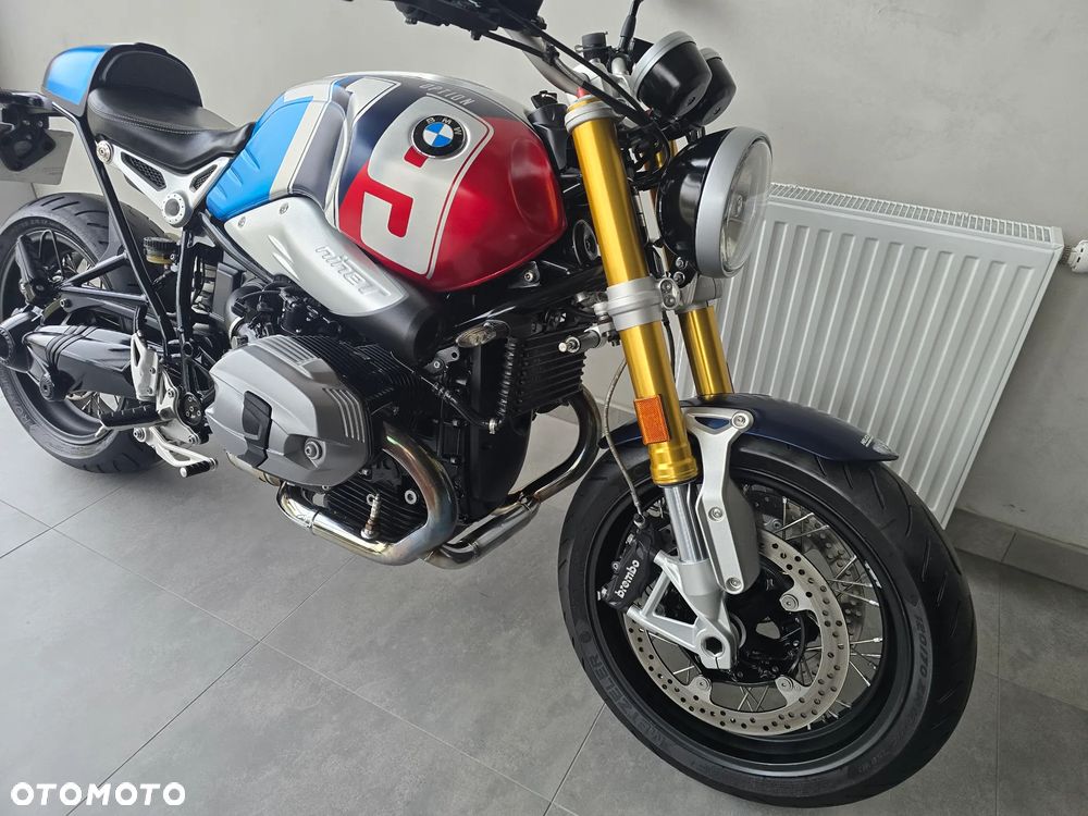 BMW R - 32