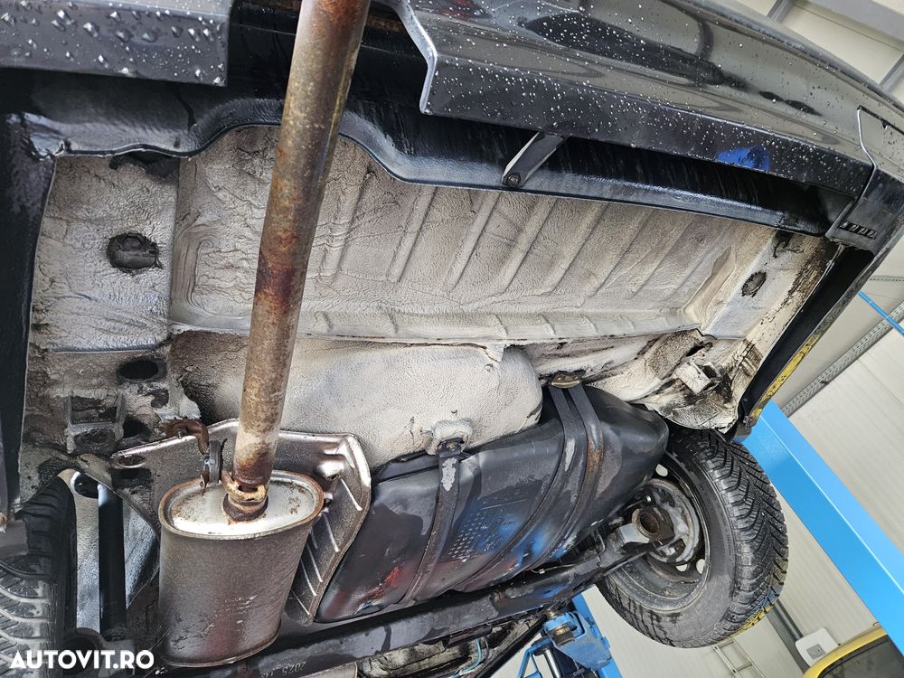 Volkswagen Jetta - 15