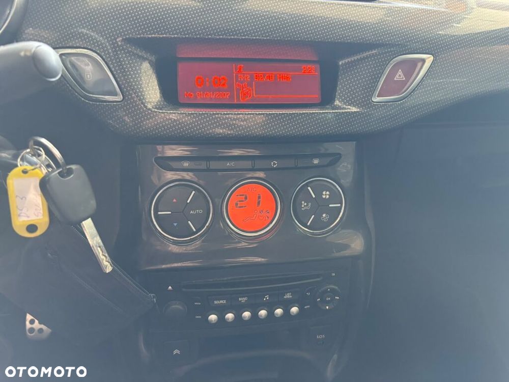 Citroën DS3 THP 155 SportChic - 6