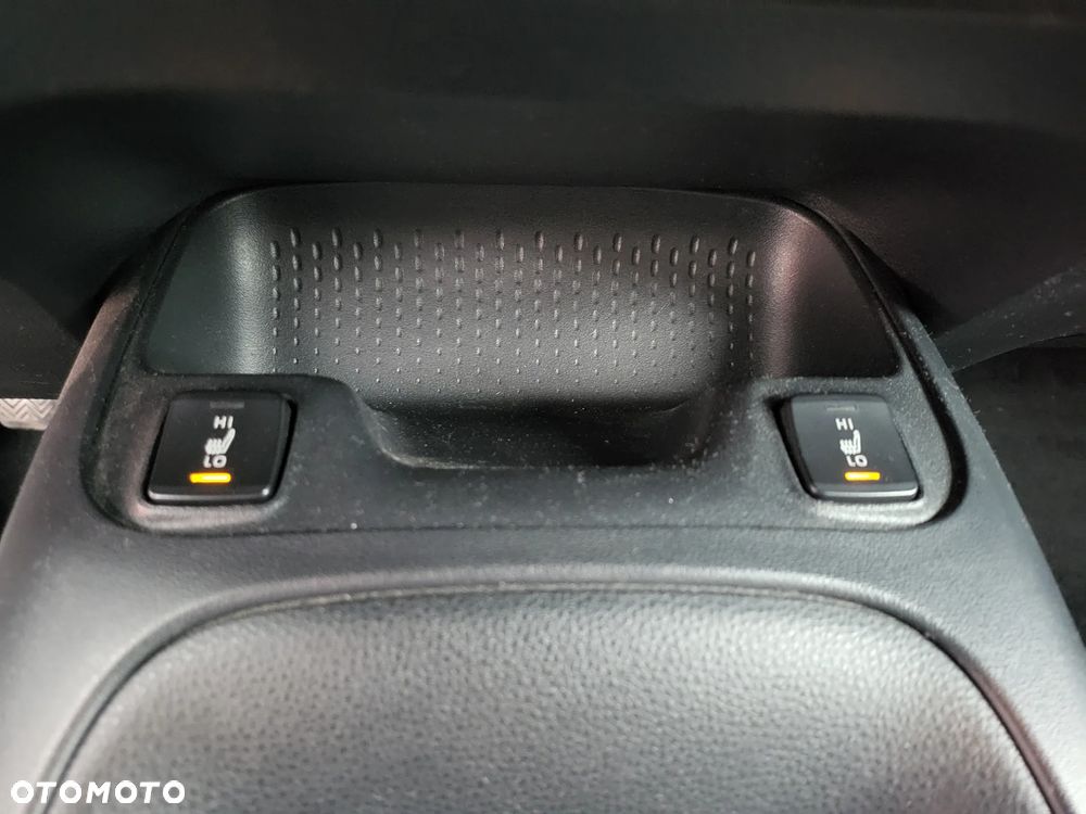 Toyota Corolla 1.6 Prestige - 14