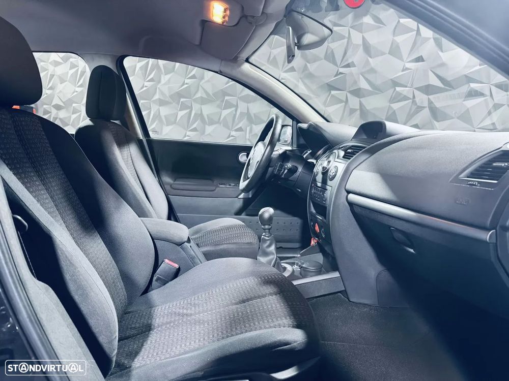Renault Mégane Break 1.5 dCi Dynamique S - 16