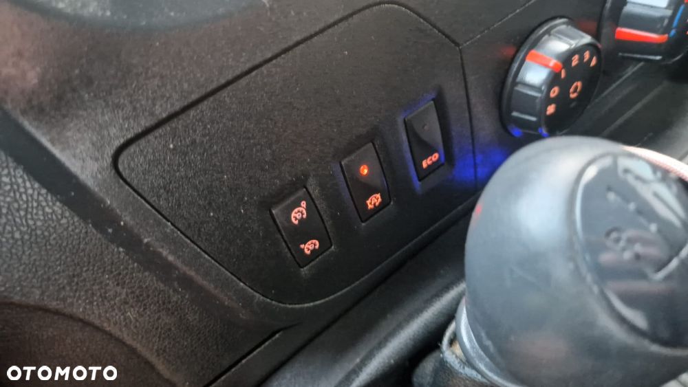 Renault MASTER L2H2 Klima Navi 2xDrzwi Boczne Tempomat Furgon 3os Pdc Hak Serwis - 20