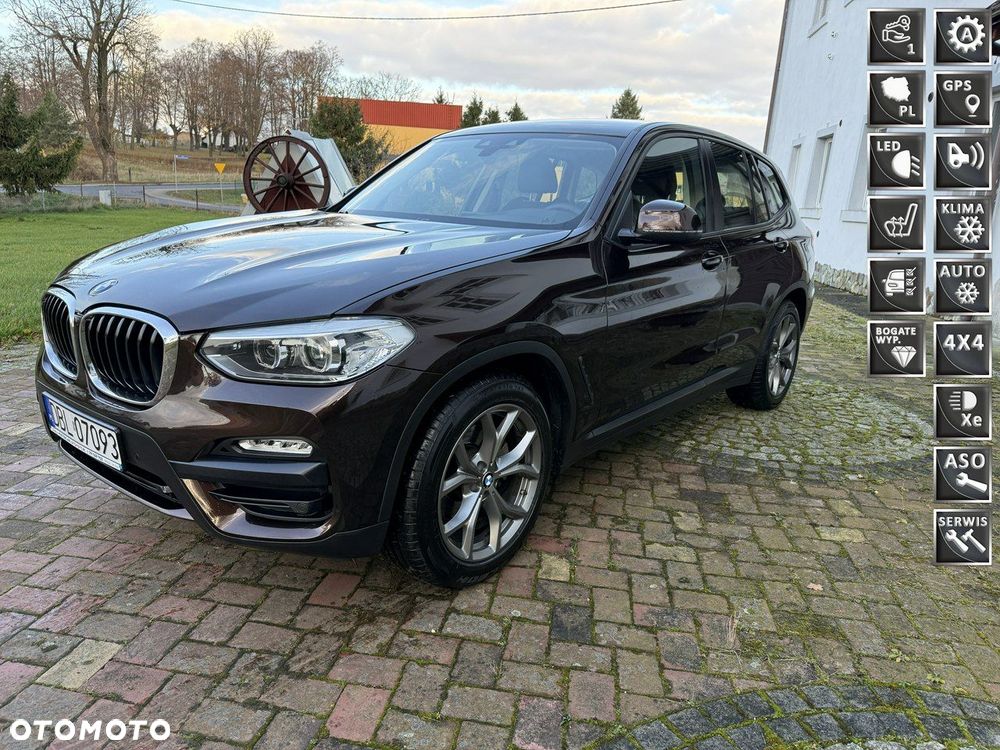BMW X3 xDrive20i Advantage - 1