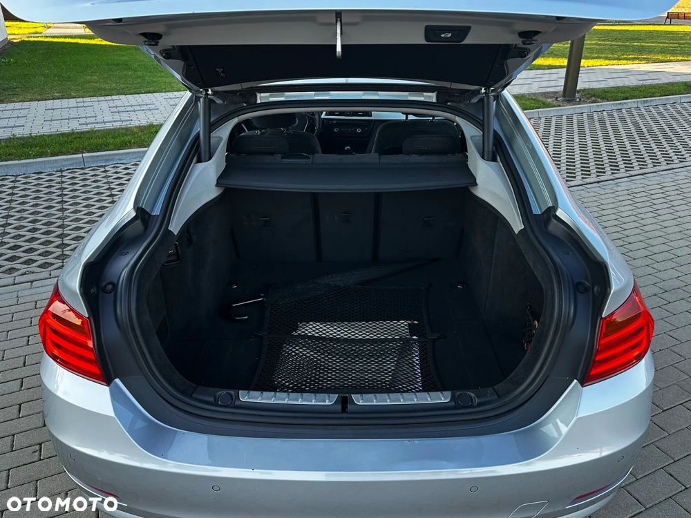 BMW Seria 4 420d Gran Coupe - 24