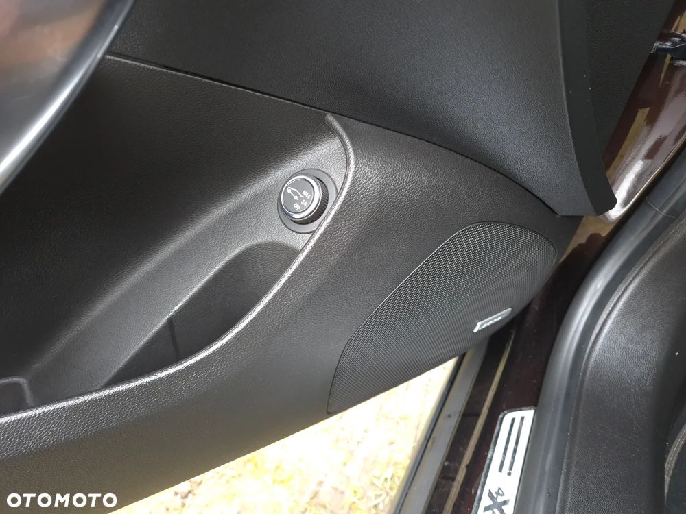 Opel Insignia 2.0 T Executive S&S EU6 - 12