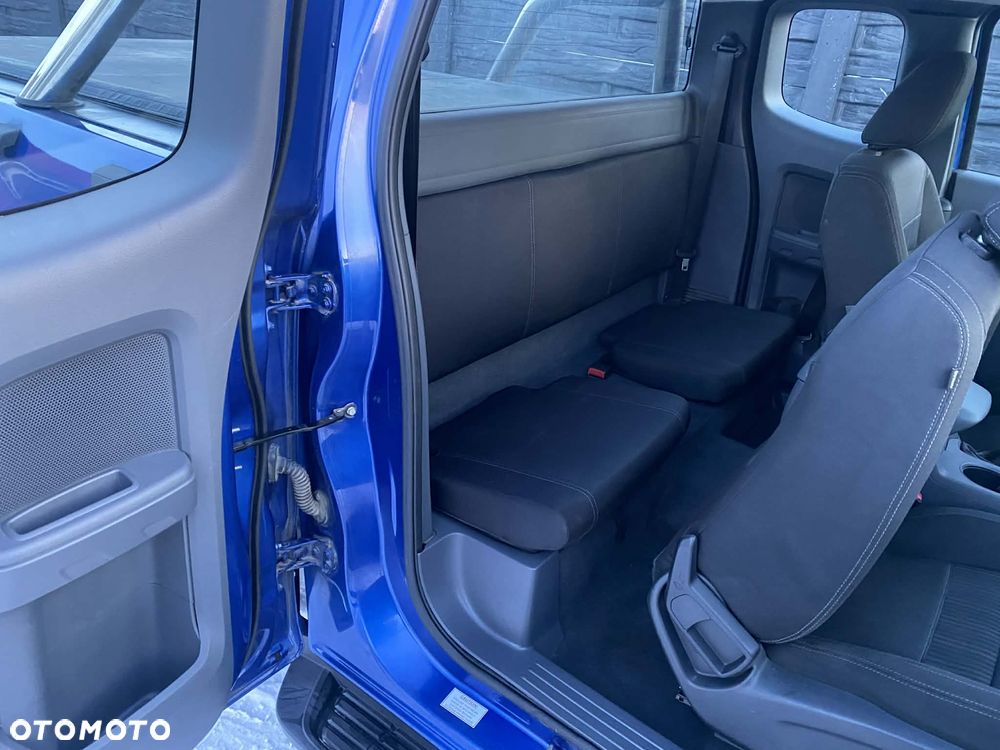 Ford Ranger XLT - 15