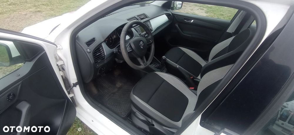 Skoda Fabia 1.0 Ambition - 6