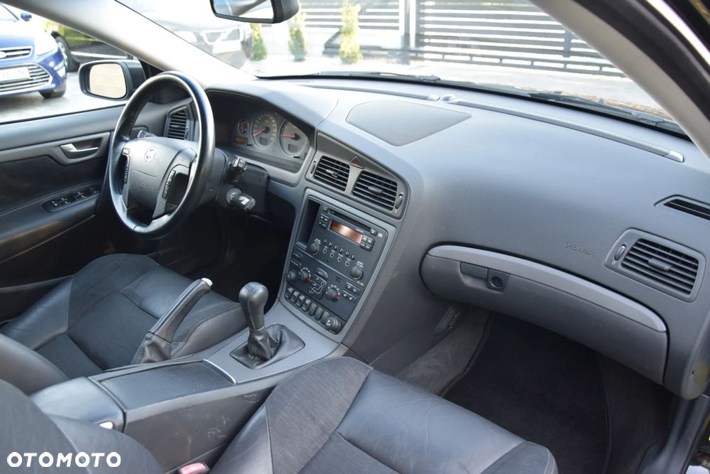 Volvo V70 2.4 Kinetic - 31