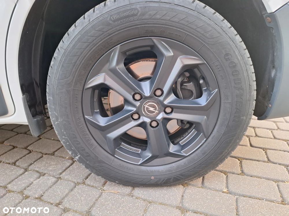 Opel Vivaro L2H1 DPF Life - 15
