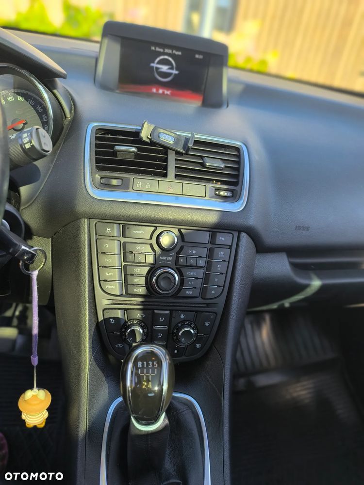 Opel Meriva - 13