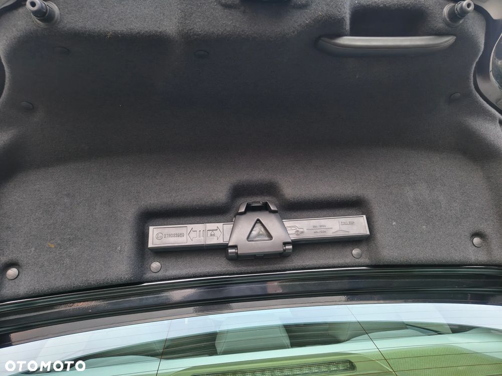 Peugeot 508 1.6 e-HDi Active S&S - 37