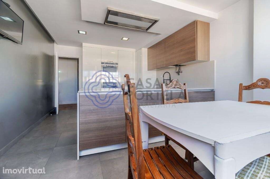 Apartamento T2+1 com espaço exterior em Setúbal - Grande imagem: 4/26