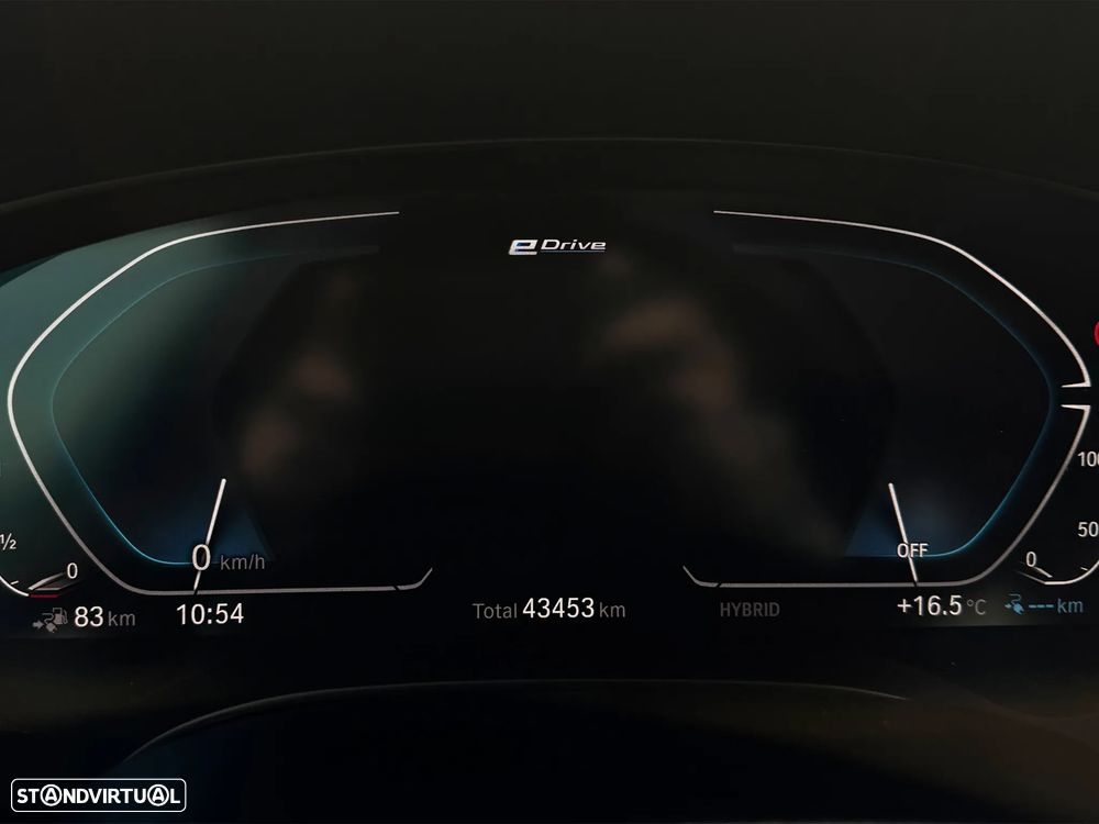 BMW 530 e Pack Desportivo M - 9