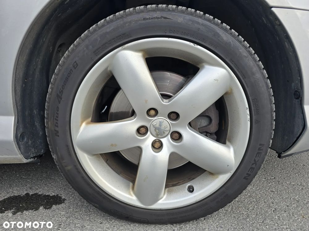 Peugeot 407 2.0 HDI Sport n.gama - 19