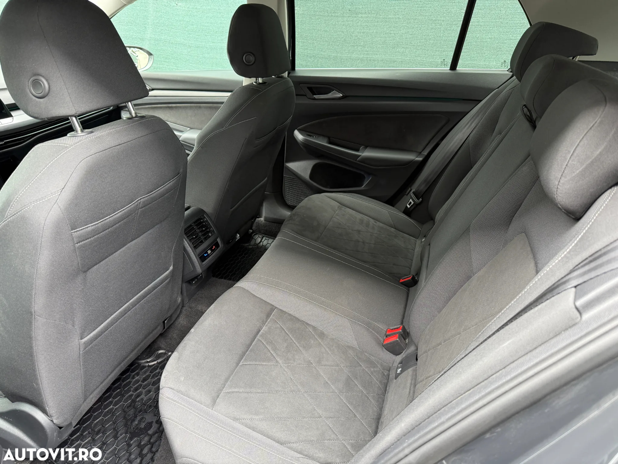 Volkswagen Golf 2.0 TDI DSG Style - 10