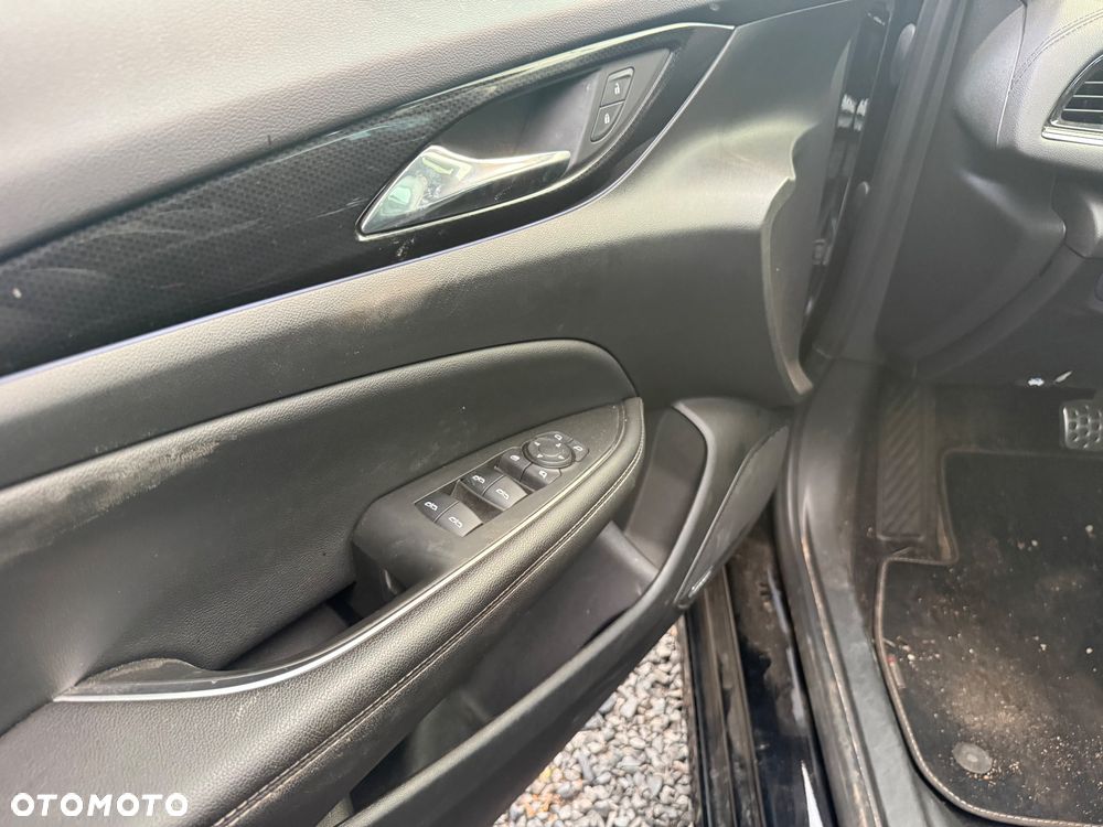 Opel Insignia 2.0 CDTI GS Line + S&S - 9