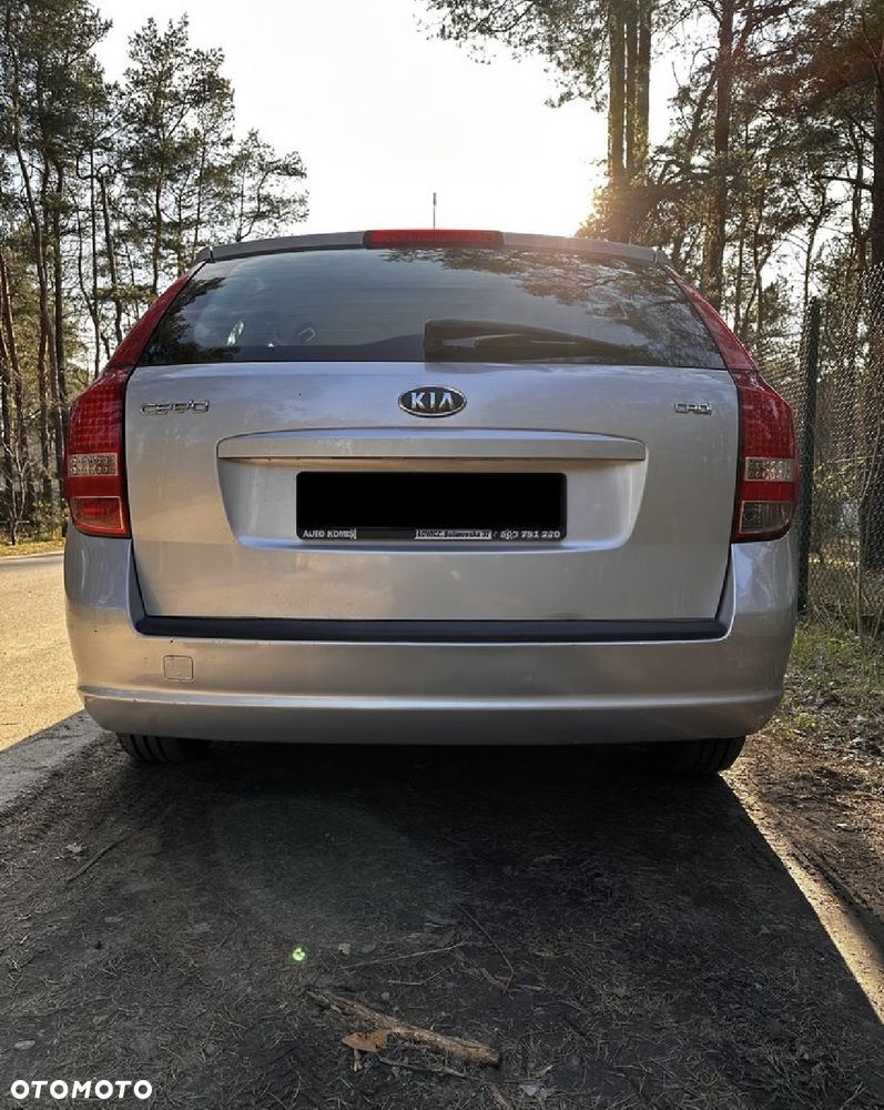 Kia Ceed 1.6 Crdi Comfort + - 12