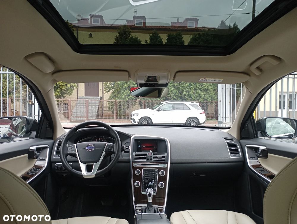 Volvo XC 60 T6 AWD Drive-E Summum - 9
