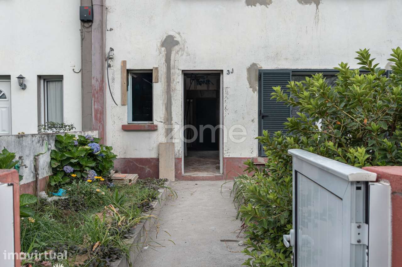 Moradia T3 Renovada com Quintal em Santo António - Grande imagem: 5/20