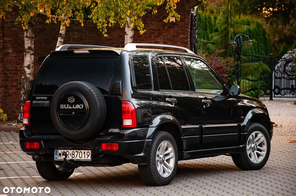 Suzuki Grand Vitara 2.0 Limited - 15
