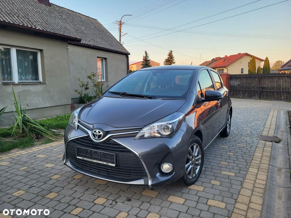 Toyota Yaris 1.33 Premium - 10