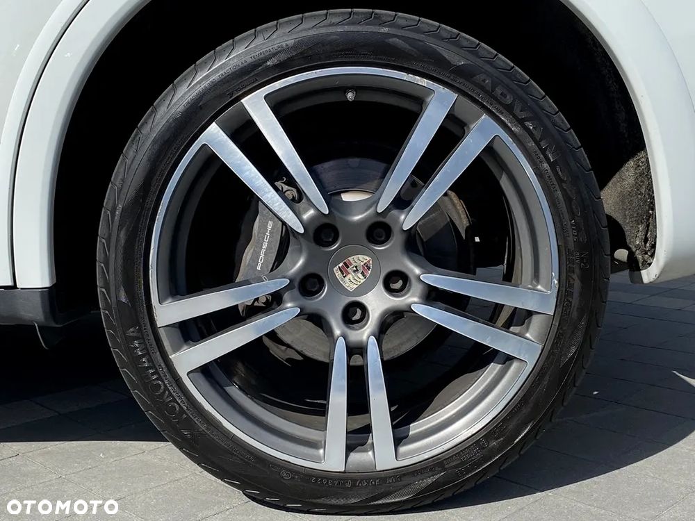 Porsche Cayenne Diesel Platinum Edition - 20