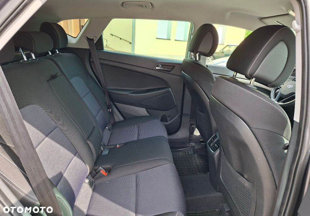Hyundai Tucson - 16