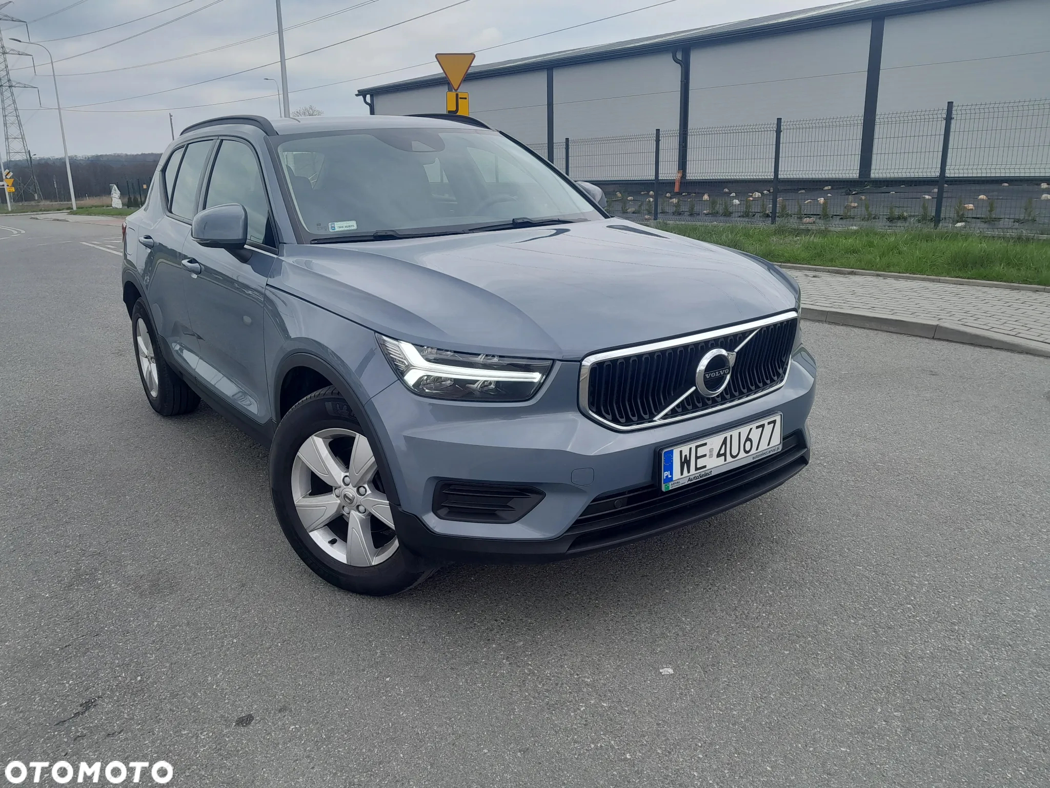 Volvo XC 40 T3 Momentum Core - 3