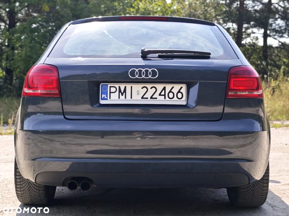 Audi A3 2.0 TDI DPF S line Sportpaket - 5