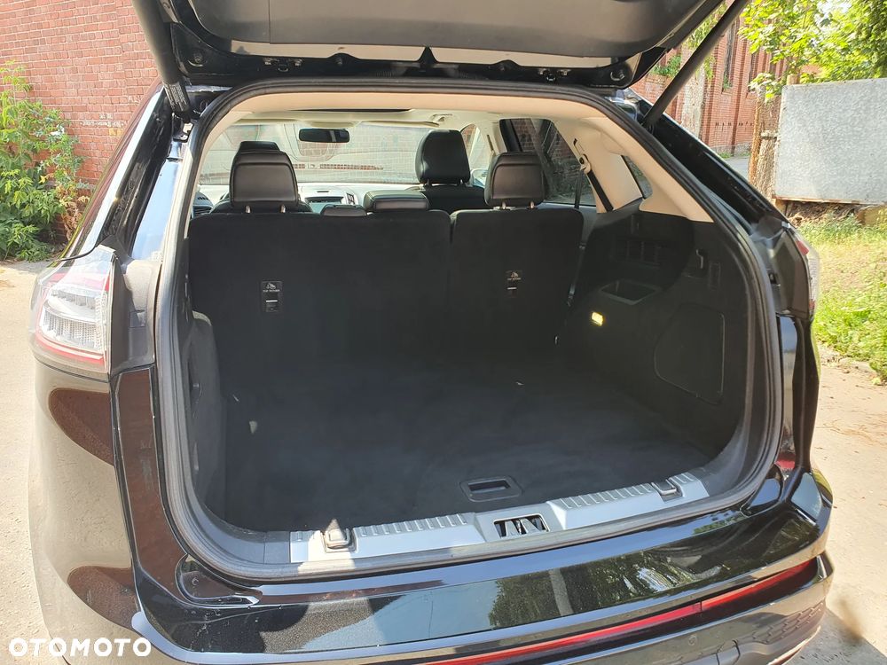 Ford Edge 2.0 TDCi Bi-Turbo 4x4 ST-LINE - 25