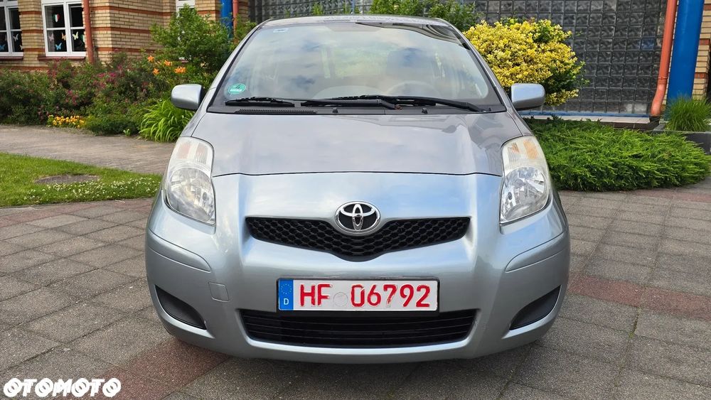 Toyota Yaris - 3