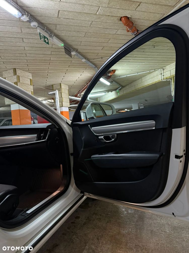 Volvo V90 ver-d3-geartronic-momentum - 16