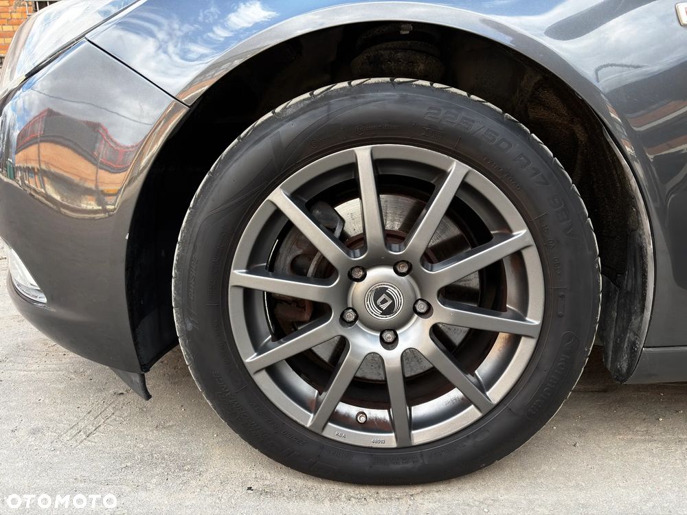 Opel Insignia 2.0 Turbo 4x4 - 7