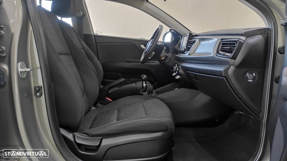 Kia Rio 1.2 CVVT Urban - 22