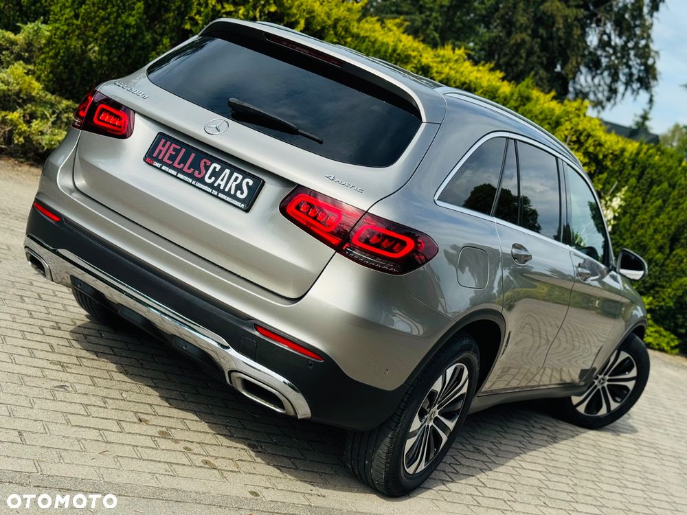 Mercedes-Benz GLC 200 d 4Matic 9G-TRONIC Exclusive - 3