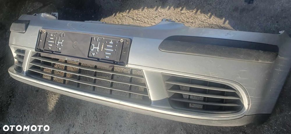 Volkswagen Golf V Plus Zderzak przedni - 1