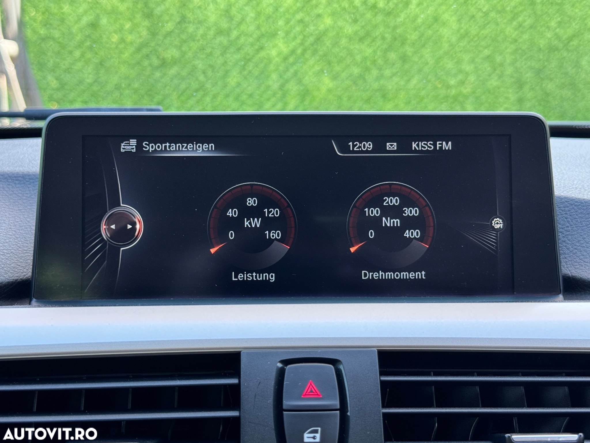 BMW Seria 3 320d Touring Aut. Efficient Dynamics Edition - 29