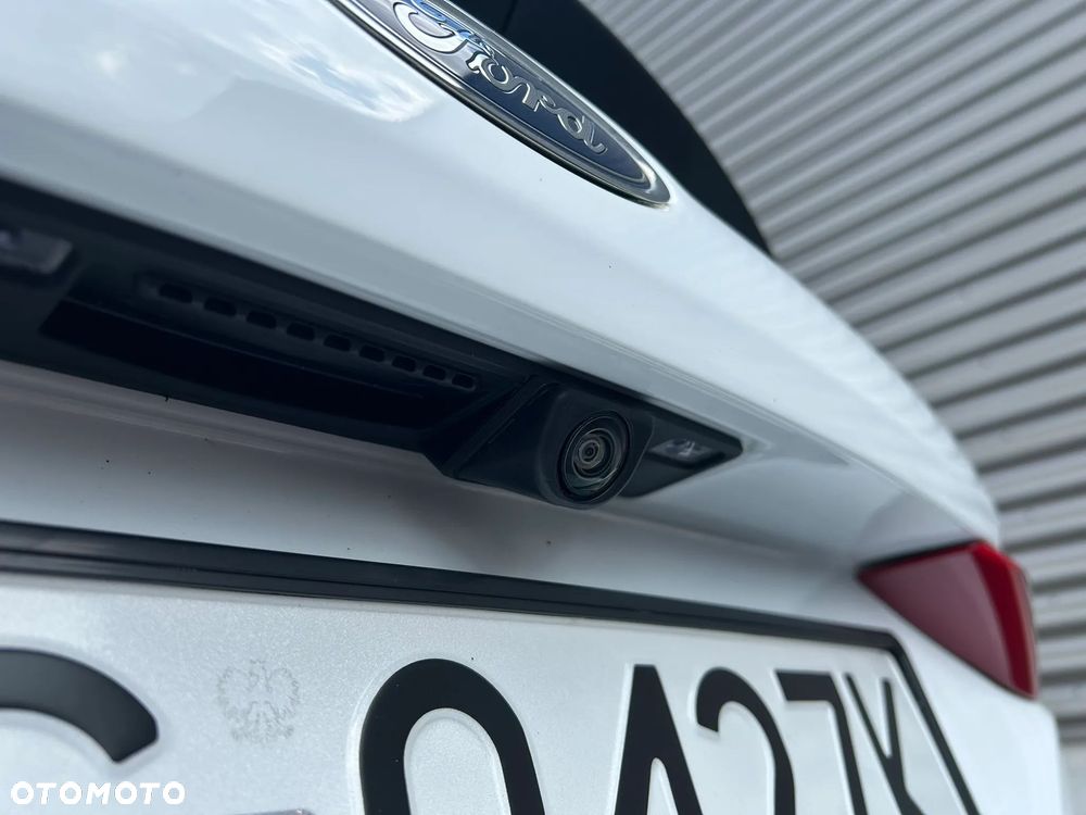 Ford Fiesta 1.5 TDCi S&S ST-LINE - 11