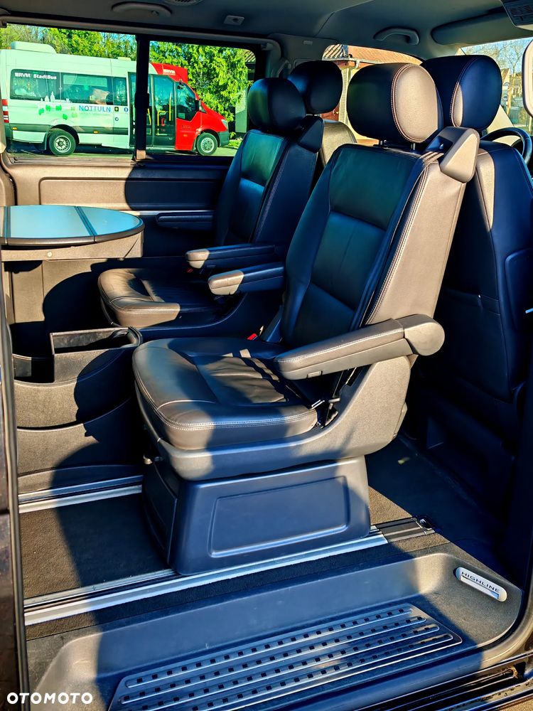 Volkswagen Multivan - 8