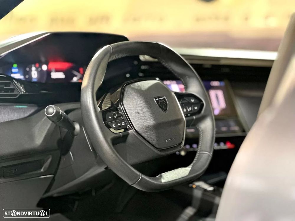 Peugeot 308 PureTech 130 GPF EAT8 Stop & Start GT Pack - 18