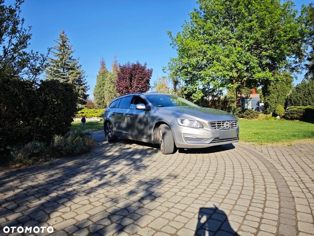 Volvo V60 D2 Kinetic - 3