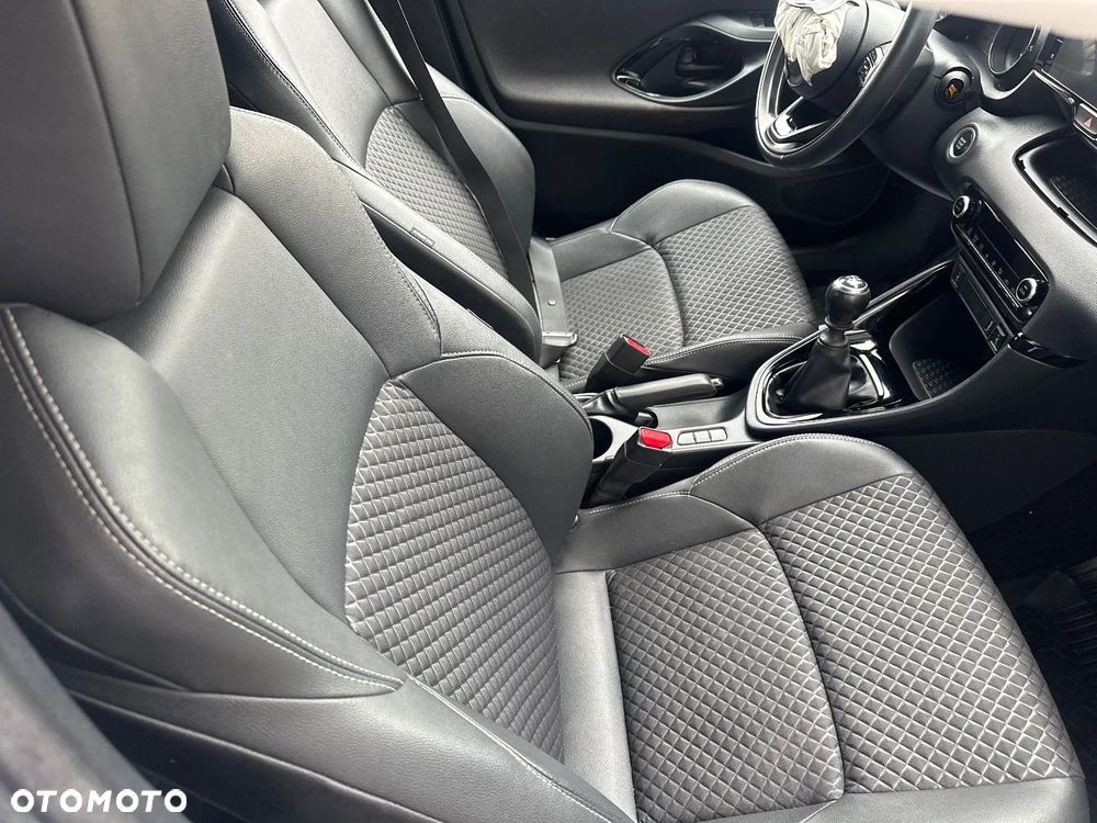 Toyota Yaris 1.5 Style - 32