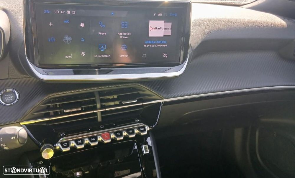 Peugeot e-2008 54 kWh Allure - 5