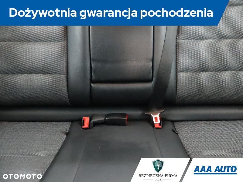 Mercedes-Benz Klasa C - 12