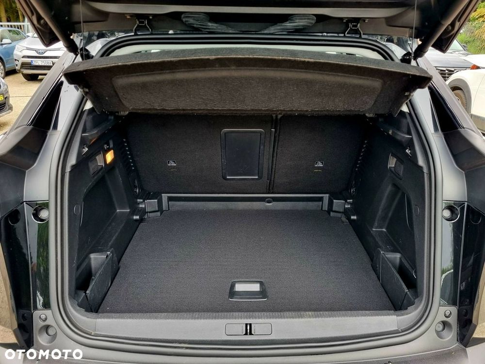 Peugeot 3008 1.5 BlueHDi Allure S&S - 13