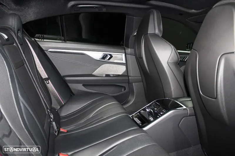 BMW 840 Gran Coupé d xDrive Pack M - 13