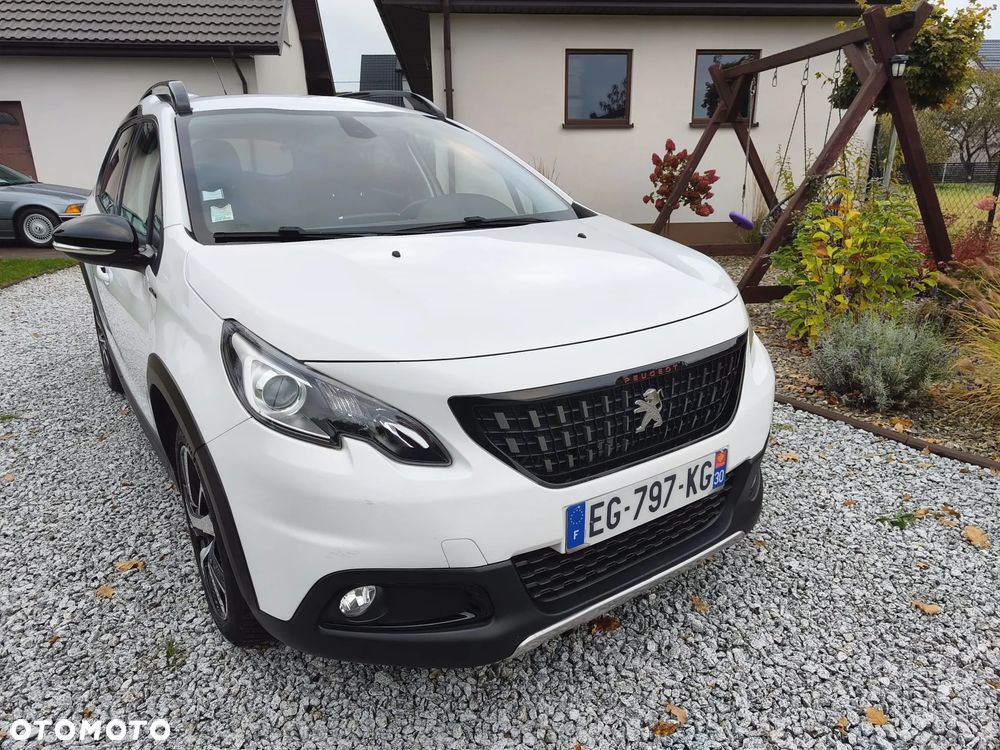 Peugeot 2008 - 9